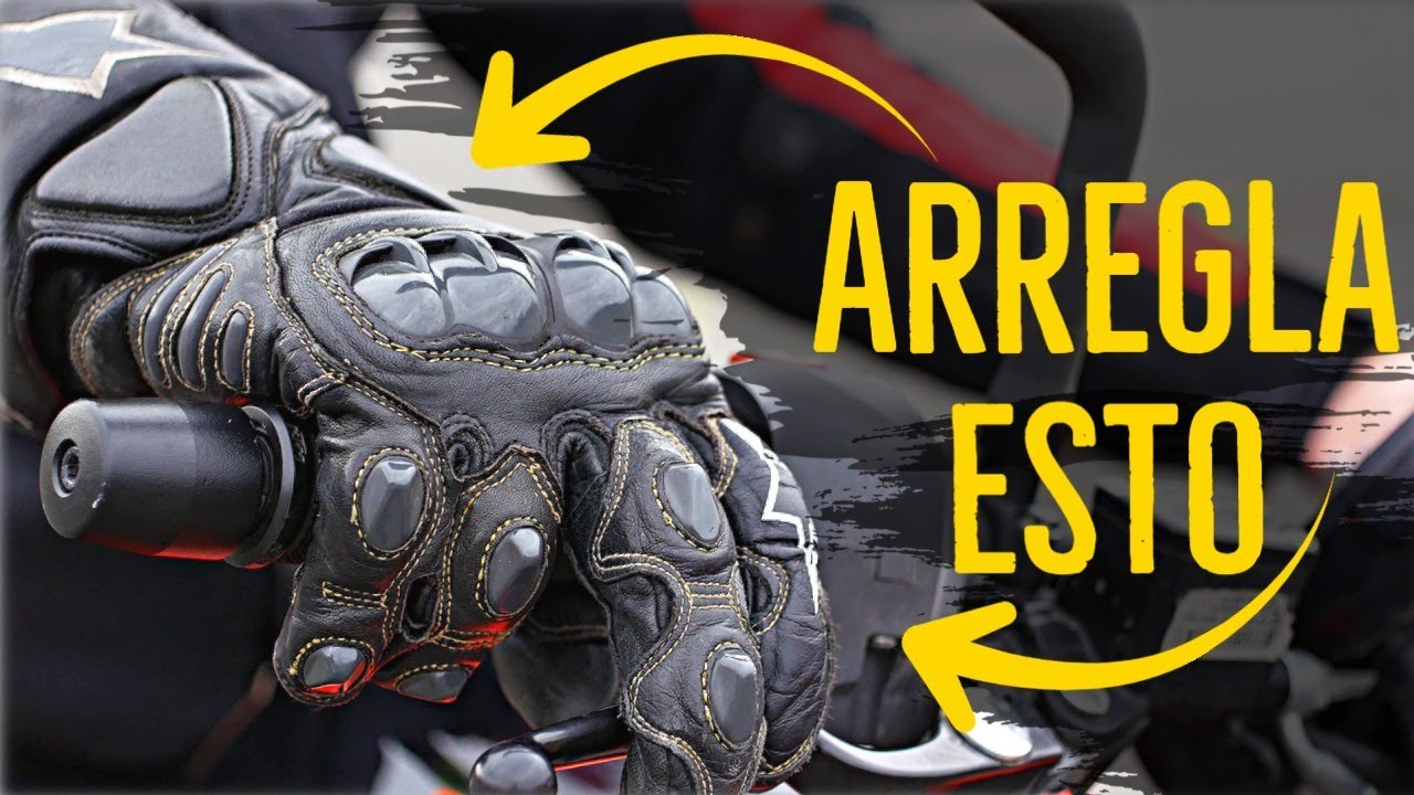 el acelerador de una motocicleta generalmente se acciona con