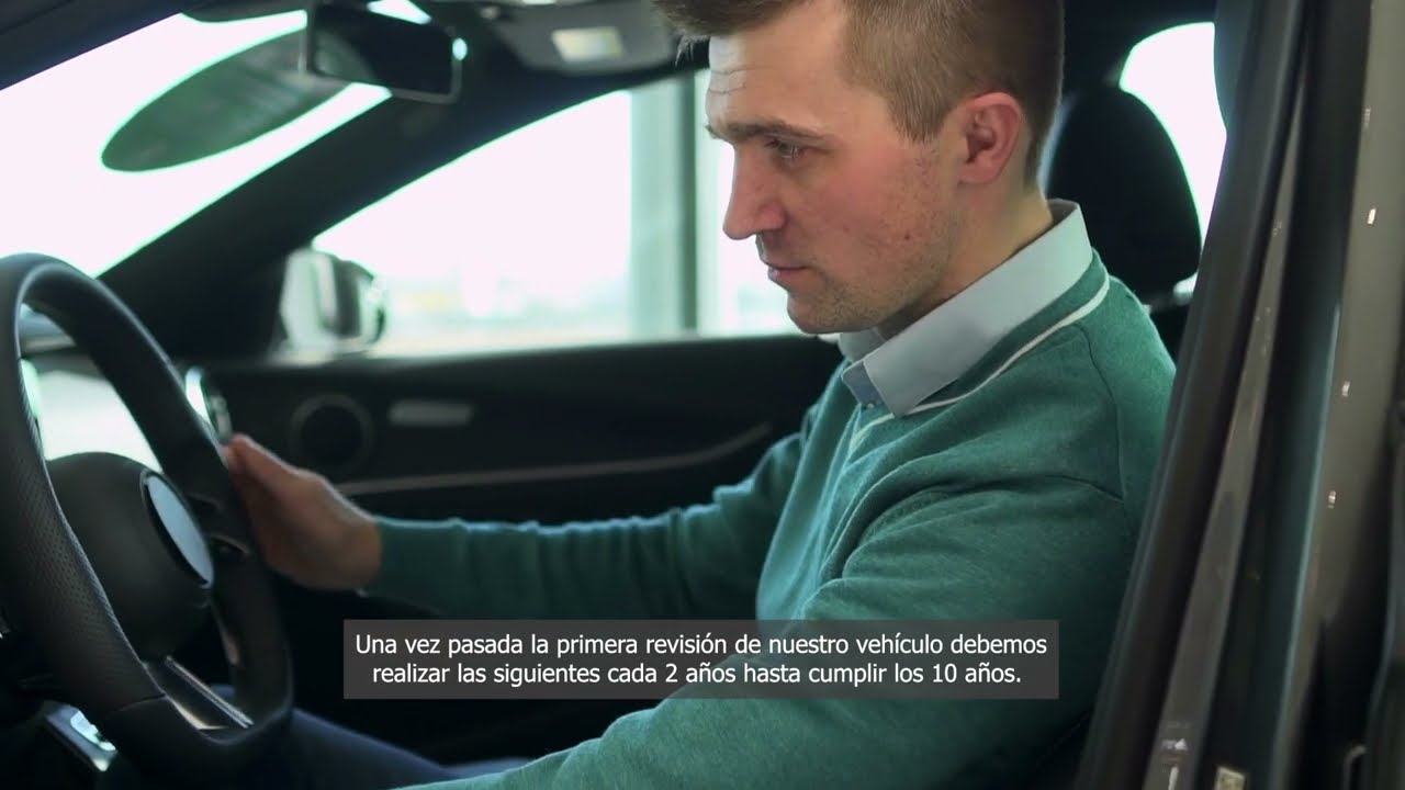 una motocicleta nueva cuándo tiene que pasar la primera itv
