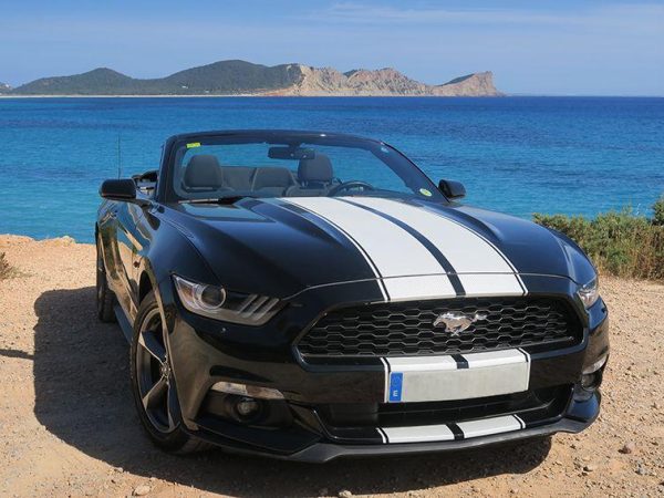 Ford-Mustang-Rental-Ibiza-2